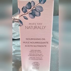 Mary Kay Naturally Nourishing Oil